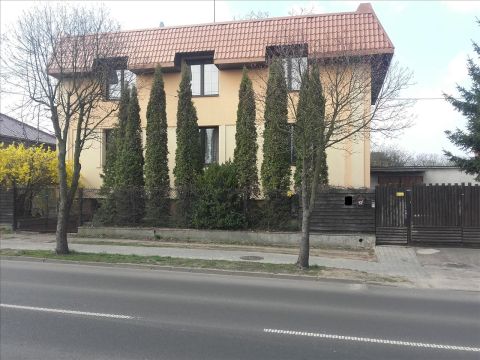 Sprzedaż Dom Piotrków Trybunalski
