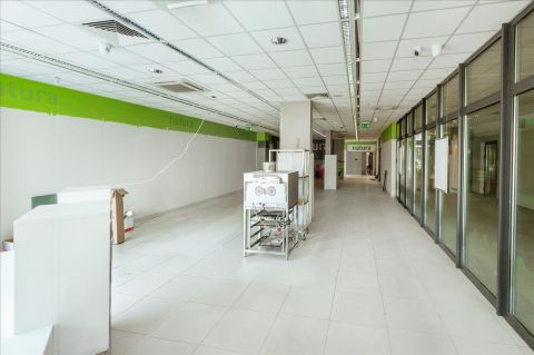 Sprzedaż Lokal handlowo-usługowy Rembertów, Warszawa