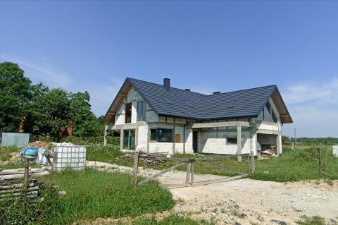 Sprzedaż Dom Dobieszyn, pow. krośnieński